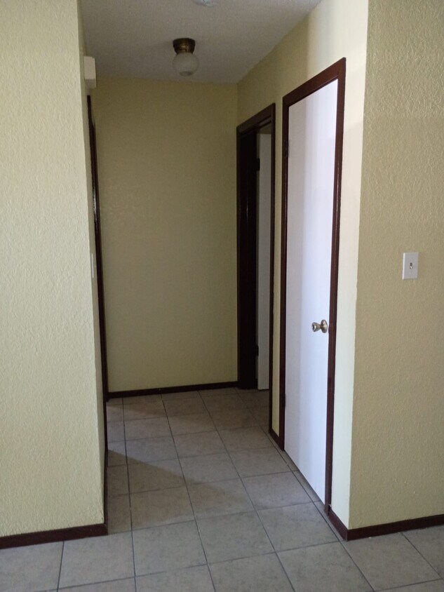 Hall - 805 W 24th St
