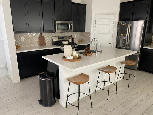 Foto del edificio - 839 Nova Heights St