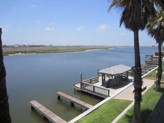 Primary Photo - 15225 Leeward Dr