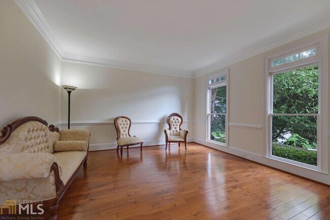 Building Photo - 815 Highland Bend Cove