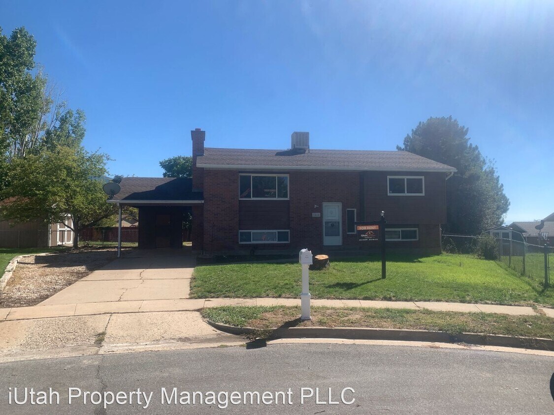Primary Photo - 4 br, 3 bath House - 1466 East 2600 North