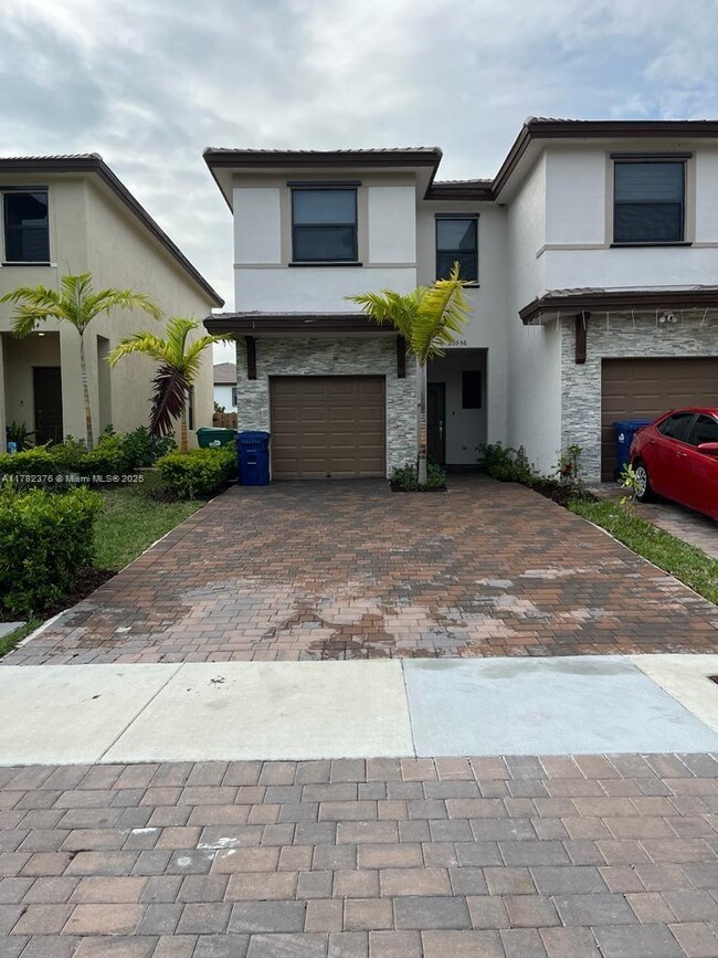 Building Photo - 25556 SW 108th Ave