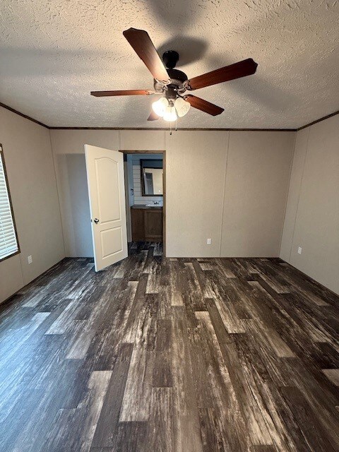 Foto del edificio - 3127 Greenfield Rd