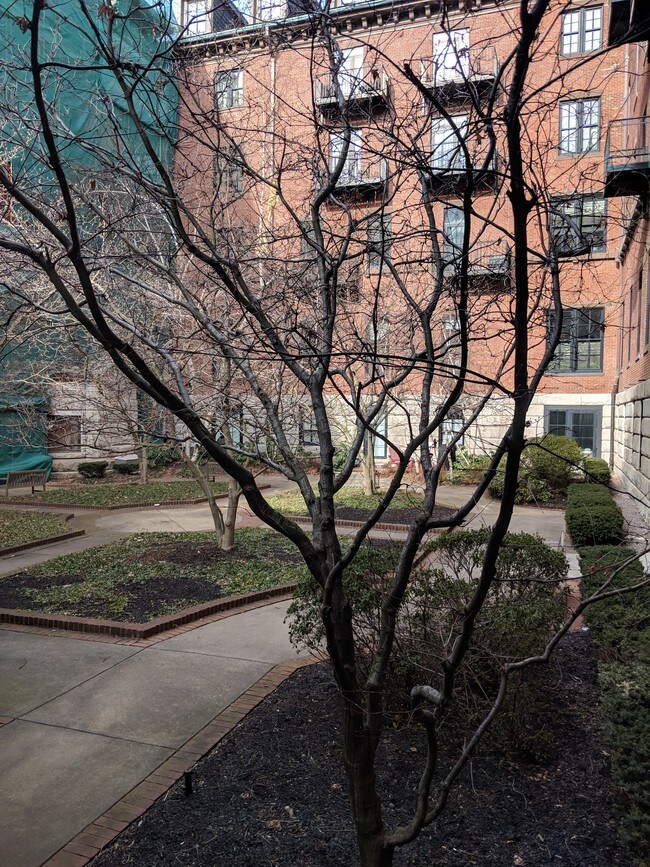 Foto del edificio - 1595 Washington St