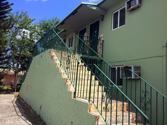 Foto del edificio - Dania Beach Multi-Family