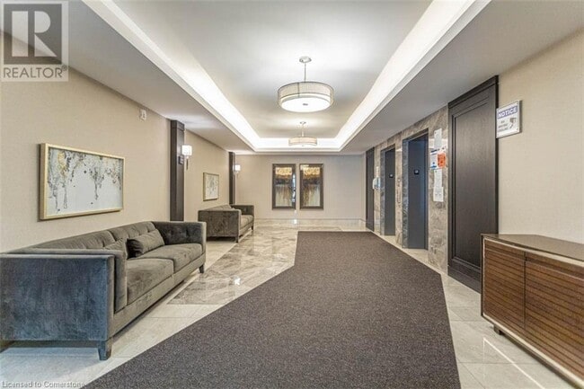 Building Photo - 101 Shoreview Pl