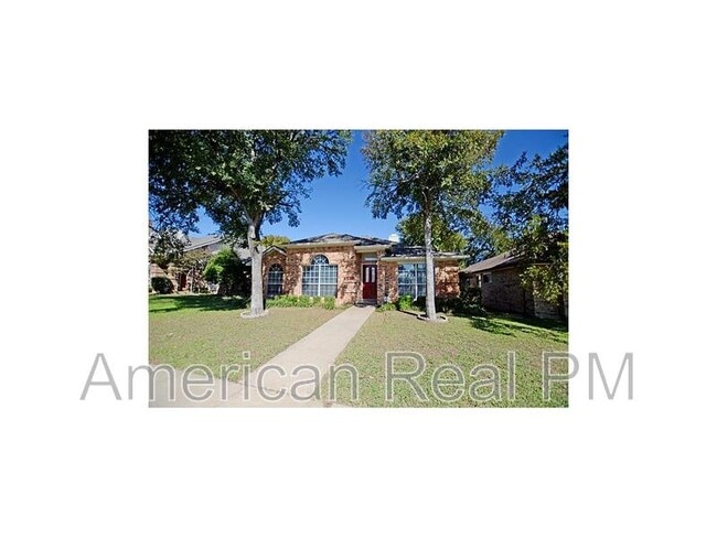 Photo - 1518 High Pointe Ln House