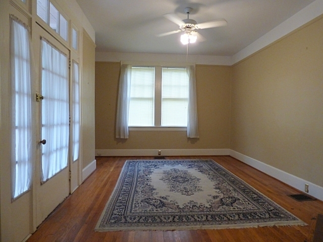 Building Photo - 1302 Confederate Avenue, Columbia SC 29201...