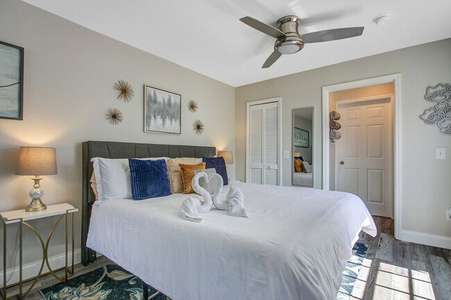 Building Photo - 141 Coco Plum Dr
