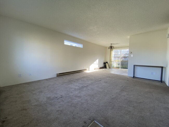 Foto del edificio - Quiet, Cozy 2-Bedroom Located in Columbia Neighborhood