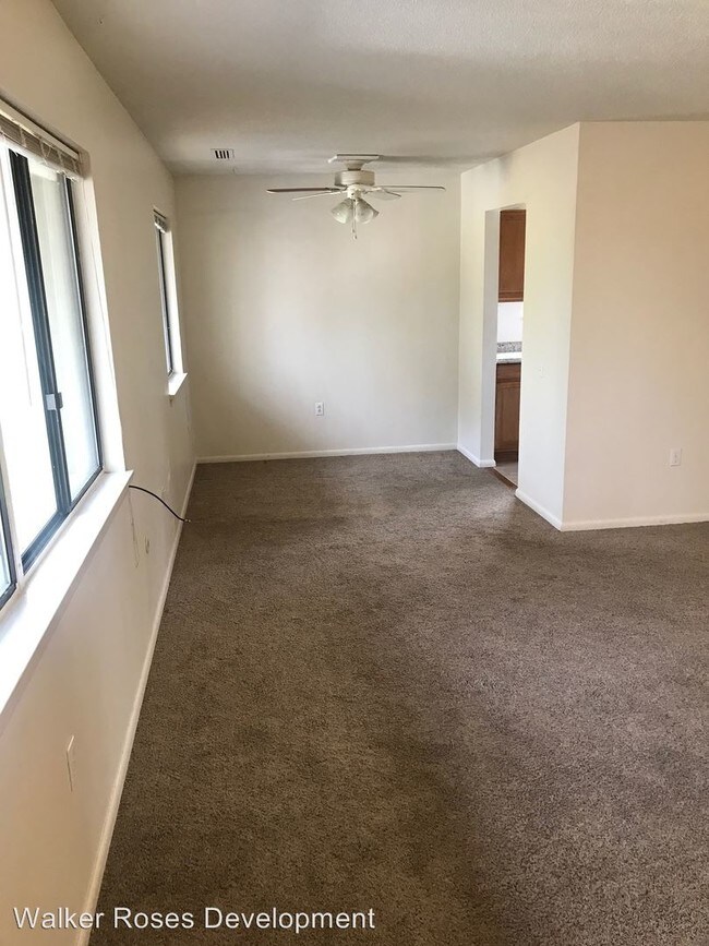 Foto del edificio - 1403 Peninsula Dr