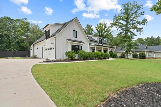 Building Photo - 135 Harmony Bay Dr