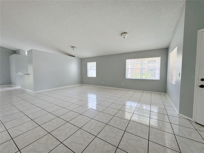 Building Photo - 1730 Bridgeview Cir