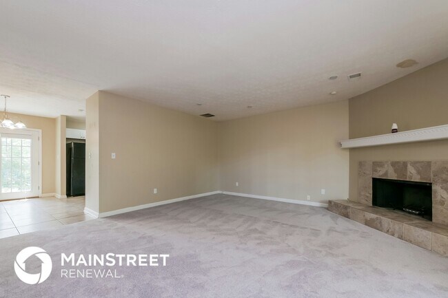 Foto del edificio - 8202 Winewood Ct