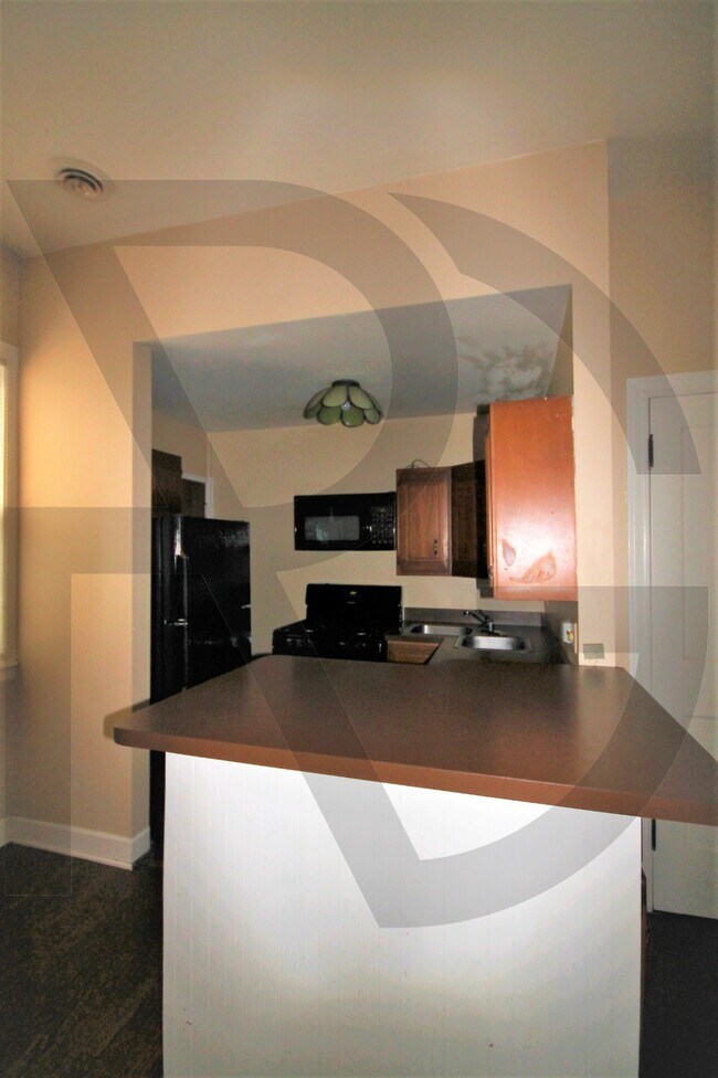 Foto del edificio - 2115 N Sedgwick St