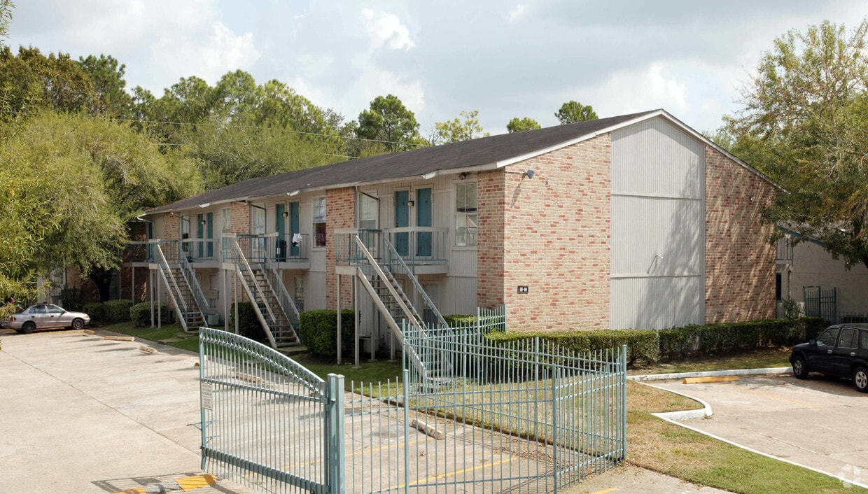 Buena Vista Apartments Houston, TX