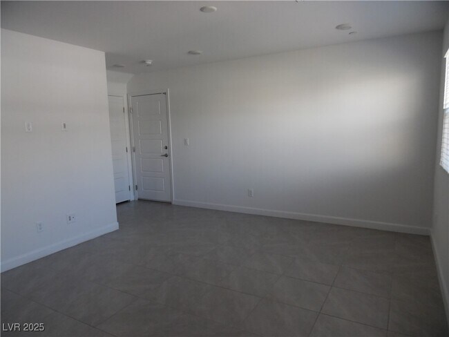 Foto del edificio - 3532 Grecian Queen Ave