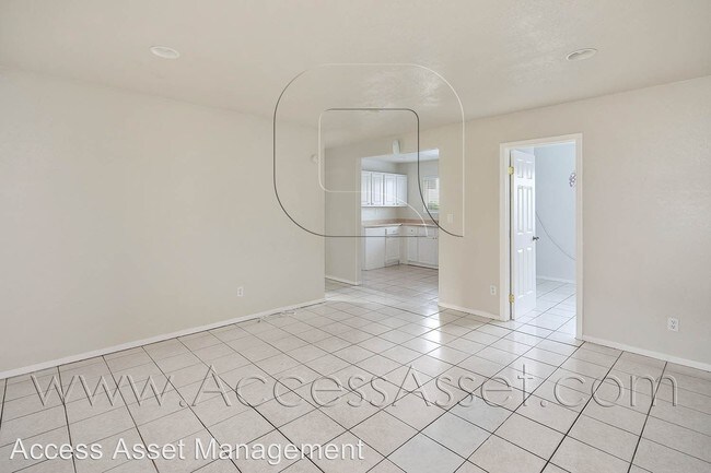Foto del edificio - 33141 Jamieson St