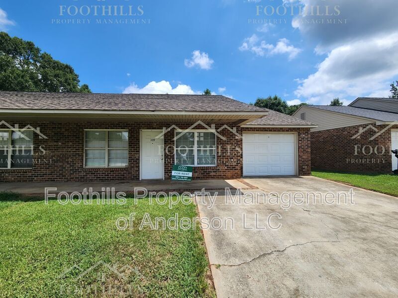 Foto principal - 109 Premier Ct