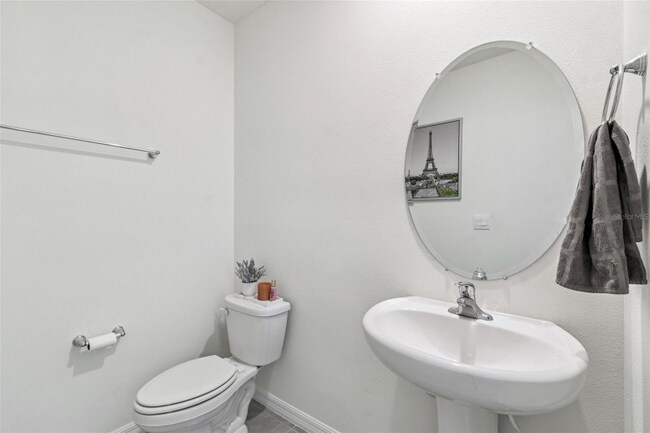 Foto del edificio - 5667 Chorleywood Ln