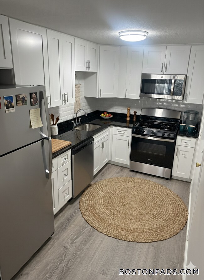 Foto del edificio - 13 Kenmar Dr