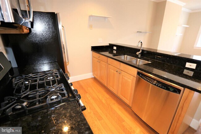 Foto del edificio - 1425 21st St NW