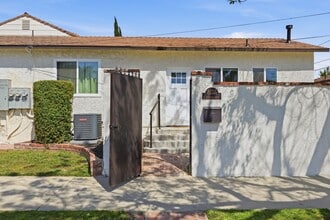 Building Photo - 8155 Genesta Ave