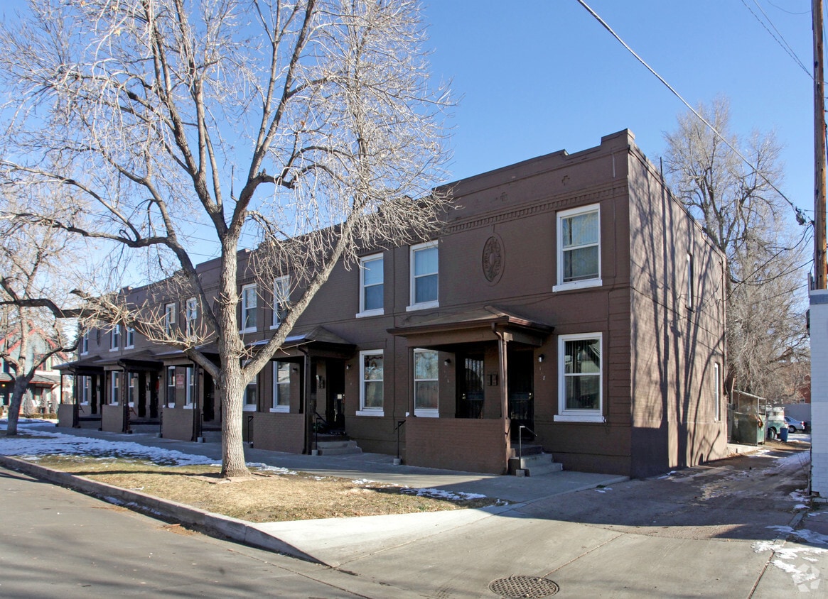 Building Photo - Ash Apartments