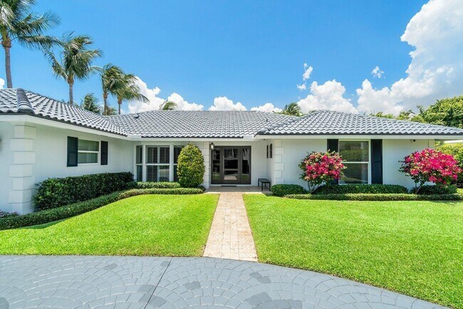 Building Photo - 2299 Acorn Palm Rd