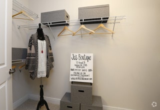 Large walk in closets! - Berkshire Ninth Street