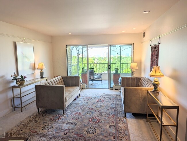 view from entry west - 1200 N Humboldt St