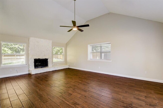 Building Photo - 7630 Andiron Cir