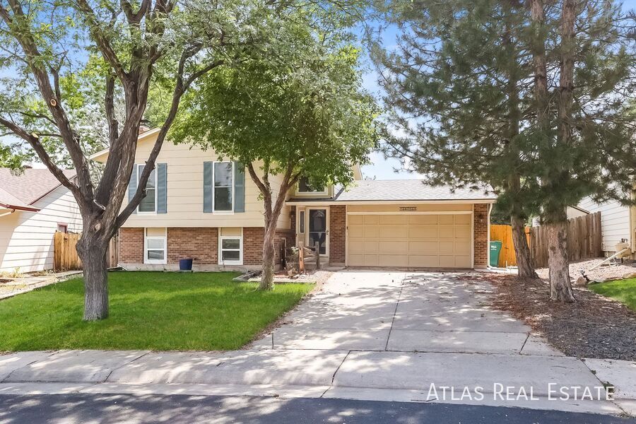 Foto principal - 18740 E Oregon Dr