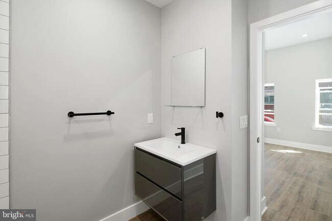 Foto del edificio - 1512 Willington St
