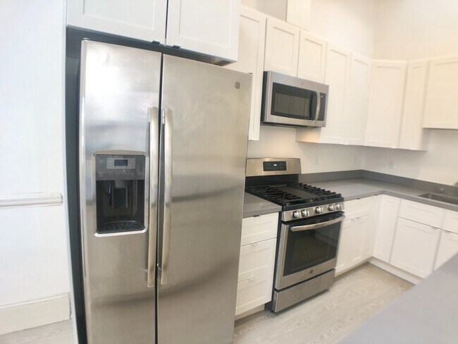 Kitchen - 2802 21st St