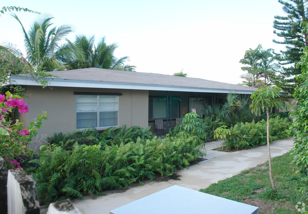Primary Photo - Medallion Villas