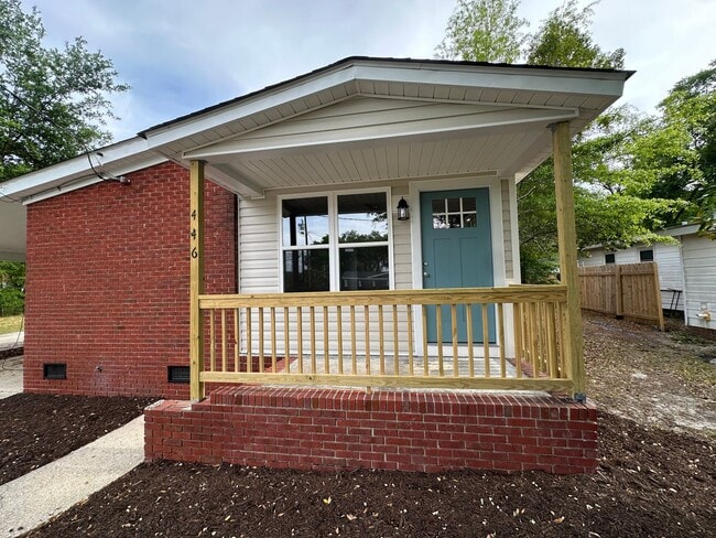 Photo - 3 Bed | 1 Bath Single Family near Carolina Beach $2,000 House