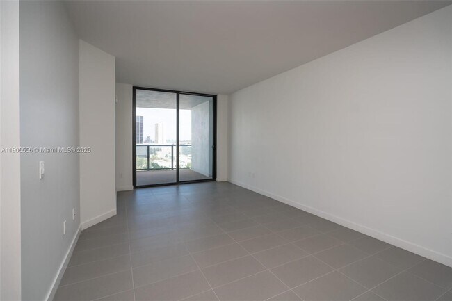 Foto del edificio - 1600 NE 1st Ave