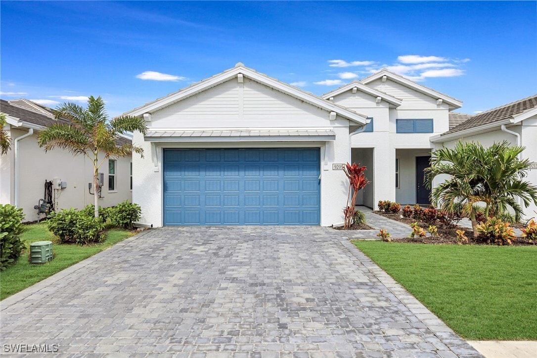 Primary Photo - 9209 Cayman Dr
