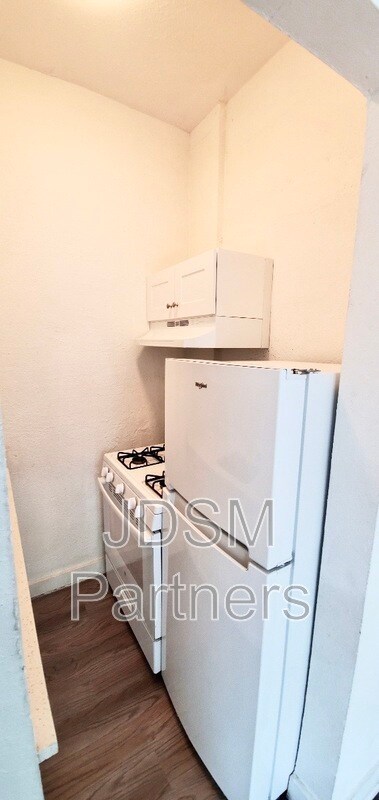 Foto del edificio - 1263 N Clarkson St