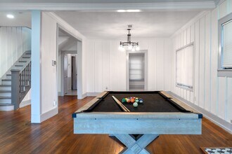 Building Photo - 7837 Detroit St