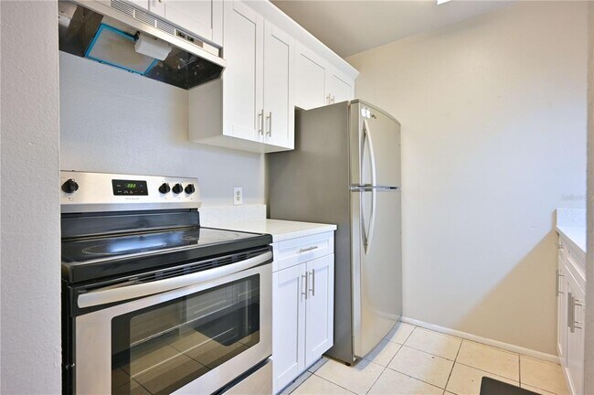 Foto del edificio - 14325 Hanging Moss Cir