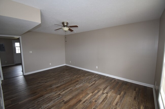 Building Photo - 362 Peabody Dr