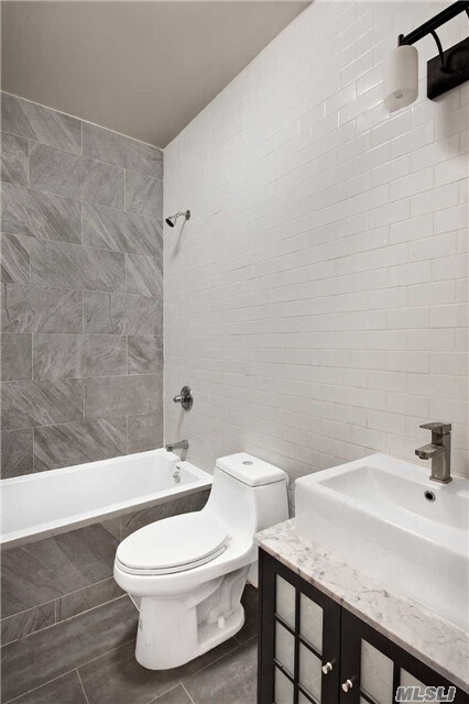 Foto del edificio - 1667A St Marks Ave