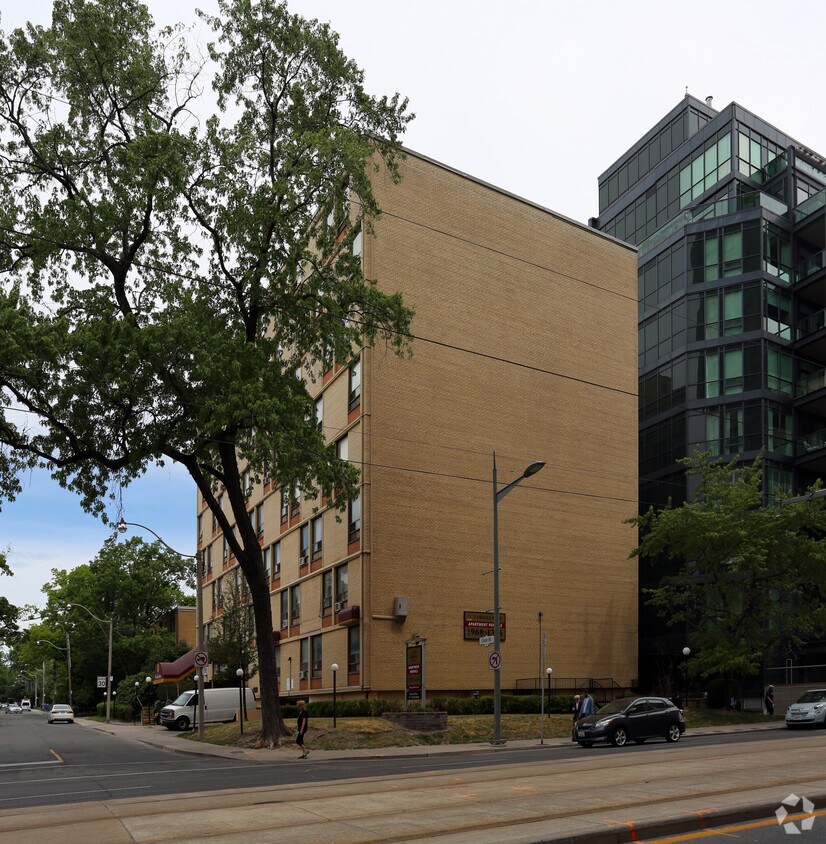 Oriole Apartments 123 Oriole Rd Toronto, ON