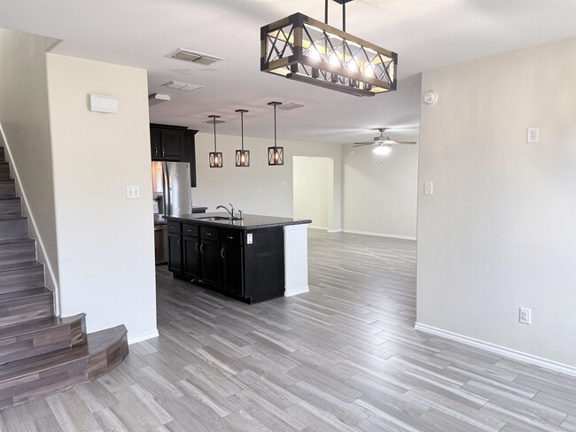 Building Photo - 5407 Simbrah Dr