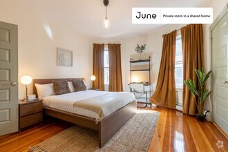 Building Photo - Private bedroom in 4 bed/1 bath Home
