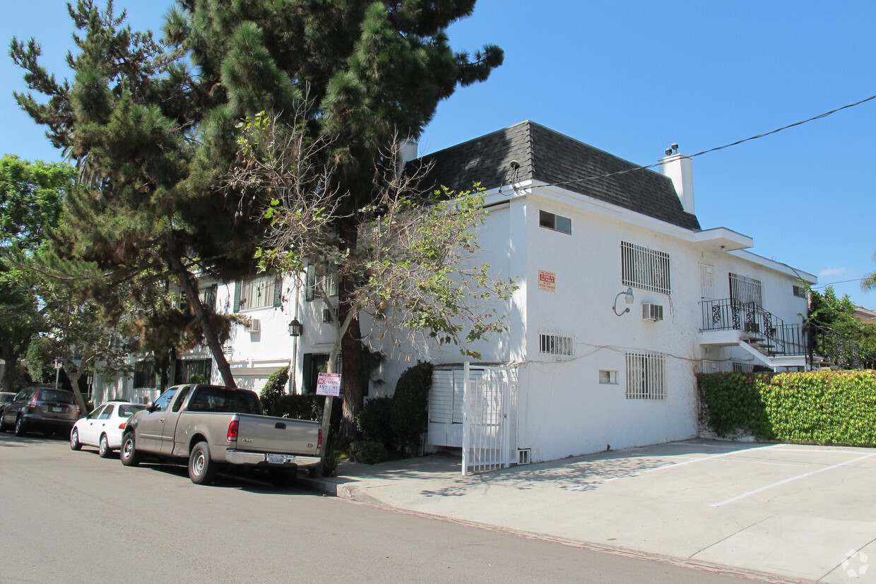 Foto del edificio - Spencer Apartments