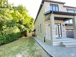 Building Photo - 7 Rideau Heights Ln