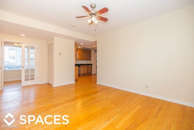 Building Photo - 2553 W Ardmore Ave